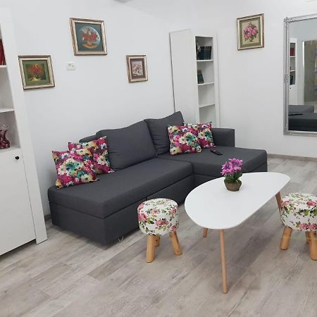 Prime Rose, 2 Camere, Mamaia Nord ナボダリ エクステリア 写真